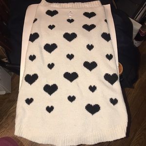 NWOT Heart Pet Sweater